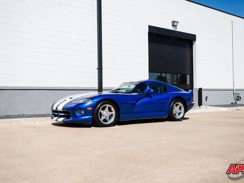 Used 1996 Dodge Viper GTS image 50