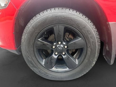 Used 2023 RAM 1500 Express w/ Wheel & Sound Group AWD/4WD image 9