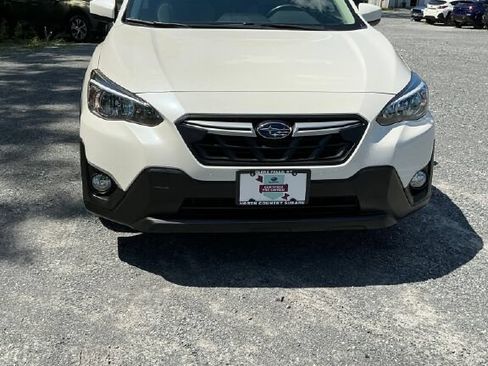 Used 2021 Subaru Crosstrek 2.0i Premium w/ Moonroof Package AWD/4WD image 8