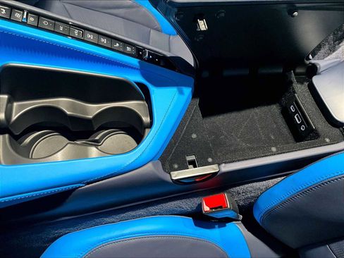 Used 2023 Chevrolet Corvette Stingray Premium Conv image 29