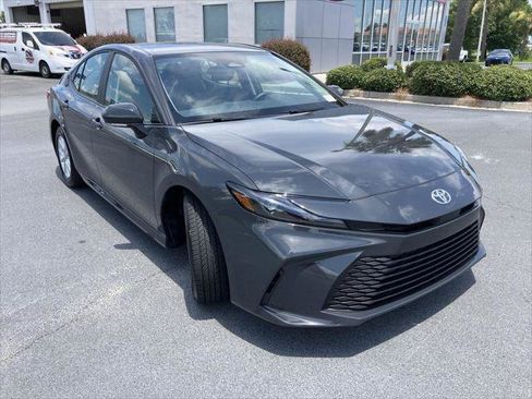 Certified 2025 Toyota Camry LE FWD image 7