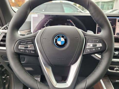 New 2026 BMW X5 xDrive50e image 18