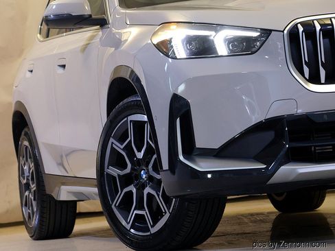 Certified 2026 BMW X1 xDrive28i AWD/4WD image 4