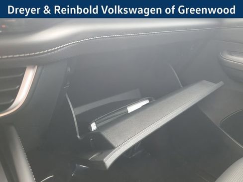 New 2025 Volkswagen Atlas Cross Sport SEL R-Line image 35