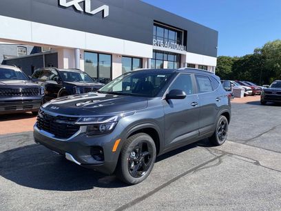 New 2026 Kia Seltos EX