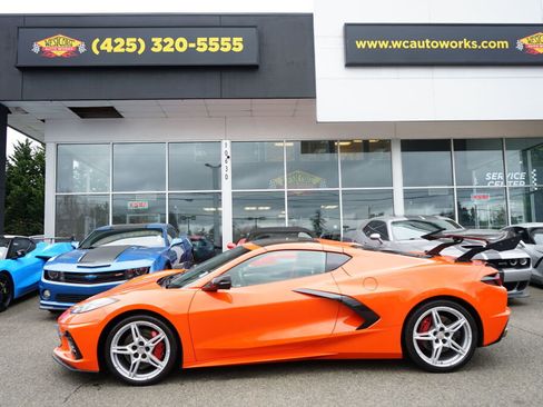 Used 2020 Chevrolet Corvette Stingray Premium Cpe w/ 3LT Preferred Equipment Group image 4