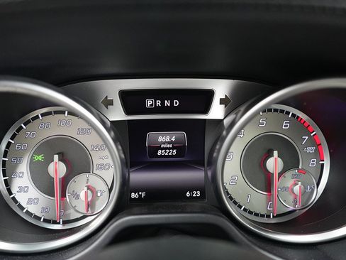 Used 2016 Mercedes-Benz SL 550 w/ Driver Assistance Package image 13