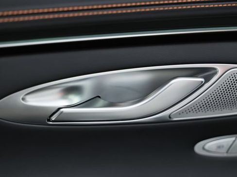 New 2026 Genesis GV70 2.5T Sport Prestige AWD/4WD image 18