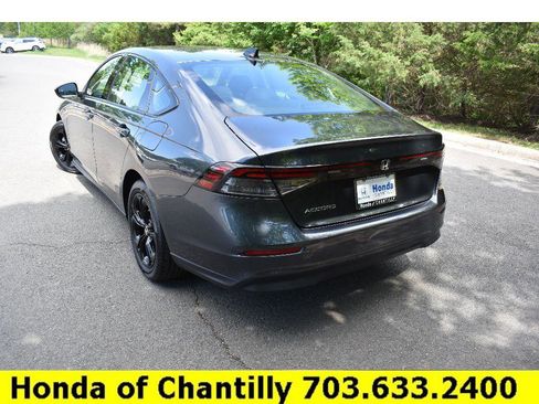 Certified 2025 Honda Accord SE image 5