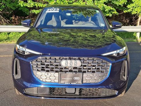 Used 2025 Audi Q5 Prestige AWD/4WD image 9