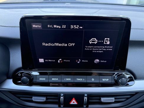 Used 2023 Kia Forte LXS w/ LXS Technology Package FWD image 17
