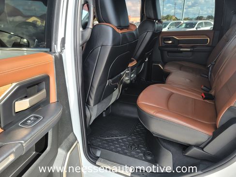 Used 2022 RAM 2500 Limited image 17