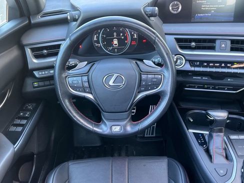 Used 2019 Lexus UX 200 F Sport w/ F Sport Premium Package FWD image 16