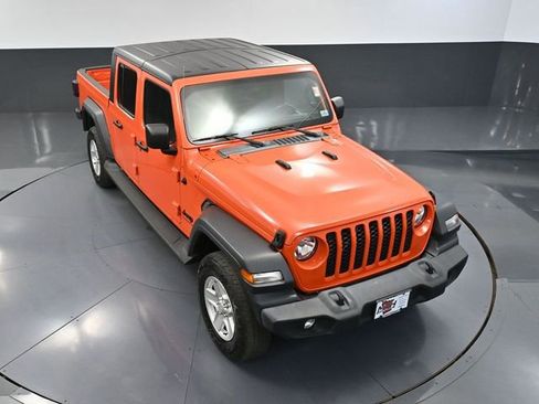 Used 2020 Jeep Gladiator Sport w/ Quick Order Package 24S AWD/4WD image 56