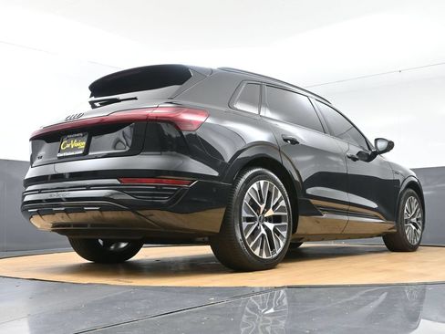 Used 2024 Audi Q8 e-tron Premium Plus w/ Premium Plus Package AWD/4WD image 55