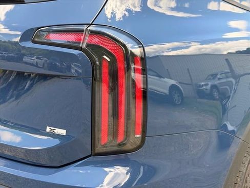 Used 2024 Kia Telluride EX X-Line AWD/4WD image 22