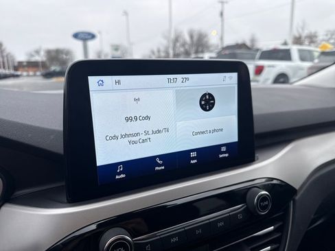 Used 2022 Ford Escape SE w/ Cold Weather Package image 35