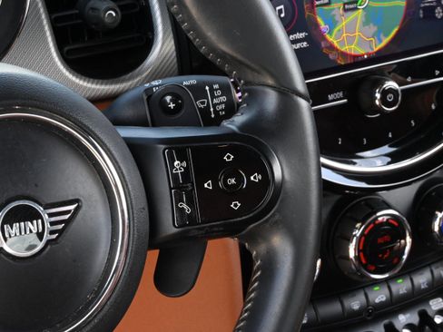 Used 2023 MINI Cooper S FWD image 32