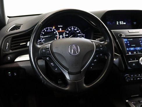 Used 2019 Acura ILX w/ Premium Package image 11