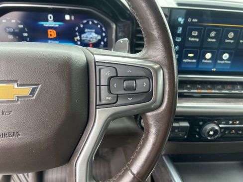 Used 2022 Chevrolet Silverado 1500 LTZ image 19