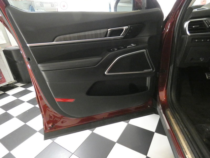 Used 2023 Kia Telluride AWD image 24