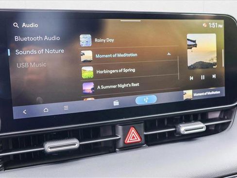 New 2025 Hyundai Ioniq 5 SE image 18