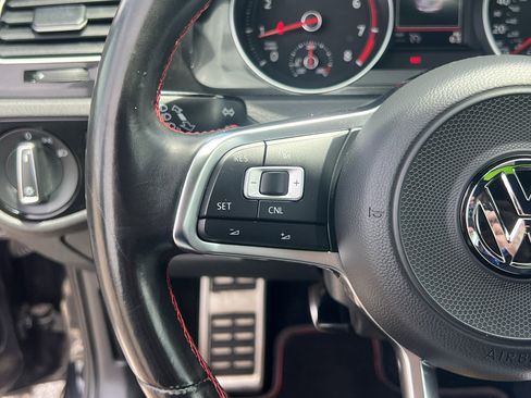 Used 2017 Volkswagen GTI Sport FWD image 29