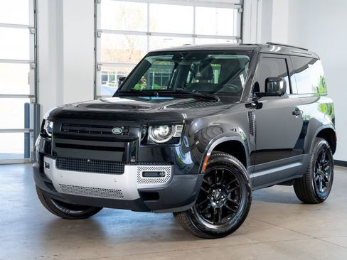 Used 2024 Land Rover Defender 90 S AWD/4WD image 2