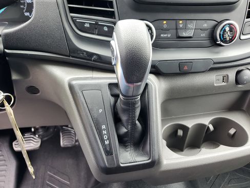 Used 2024 Ford Transit 250 Low Roof w/ Exterior Upgrade Package image 28