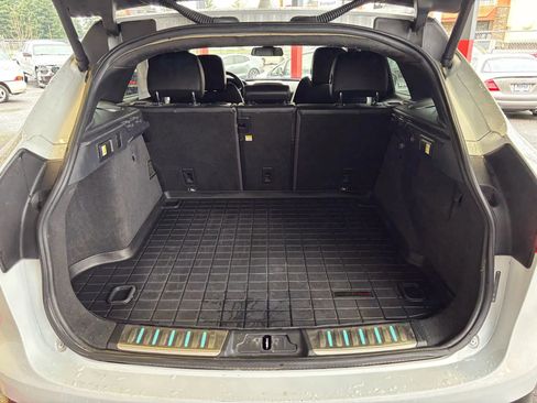 Used 2017 Jaguar F-PACE S image 20