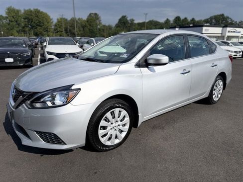 Used 2017 Nissan Sentra SV FWD image 7