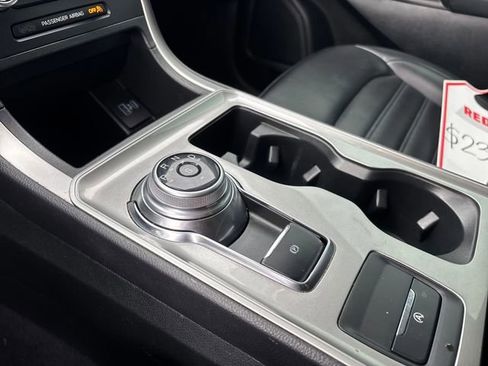 Used 2023 Ford Edge SEL image 20