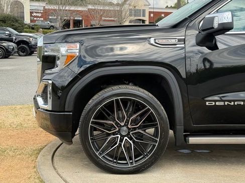 Used 2021 GMC Sierra 1500 Denali w/ Denali Ultimate Package image 12