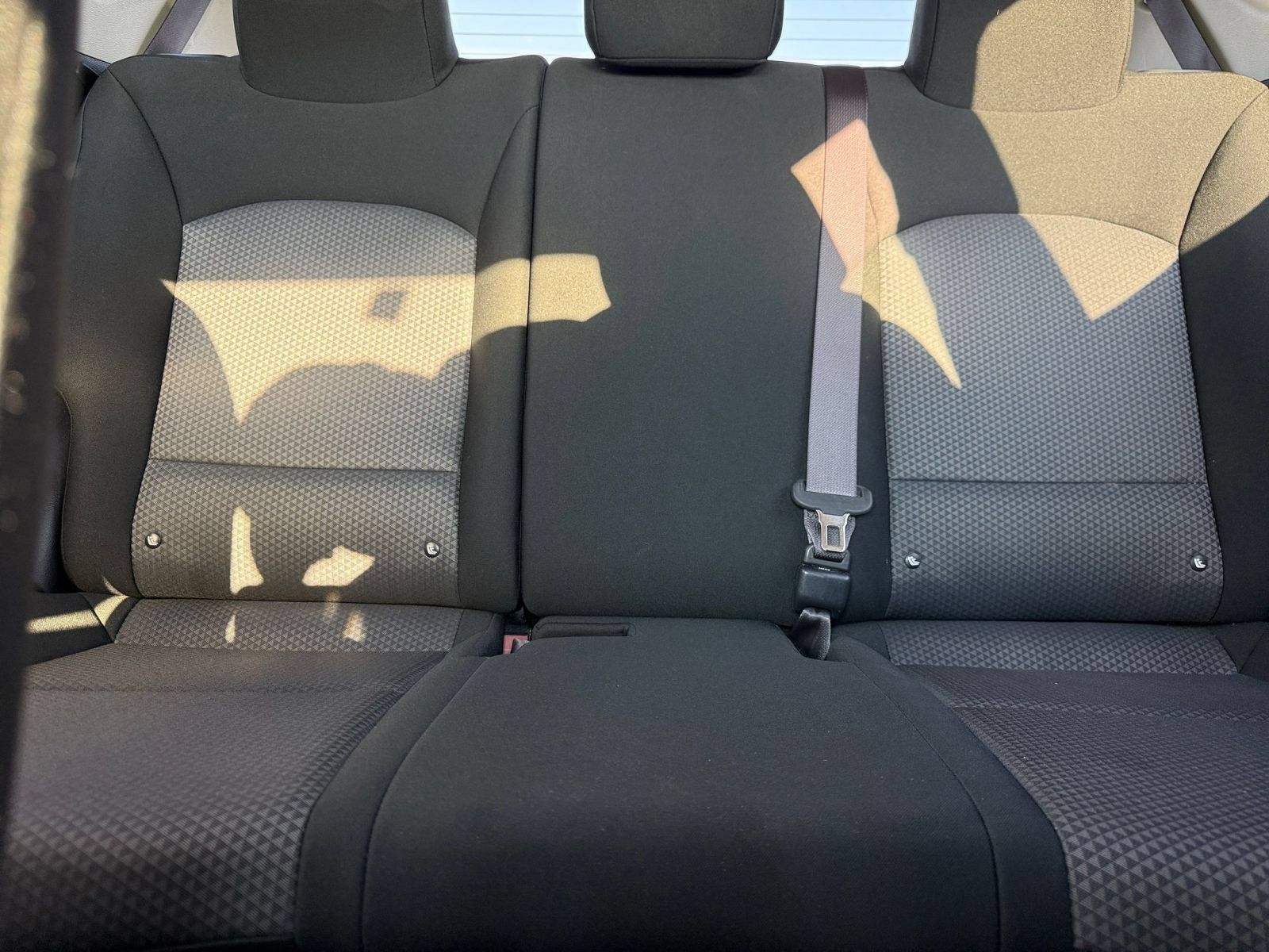 Used 2025 Kia Soul LX w/ LX Technology Package FWD image 35