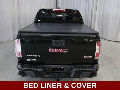 Used 2015 GMC Canyon SLE w/ All-Terrain Package AWD/4WD image 2