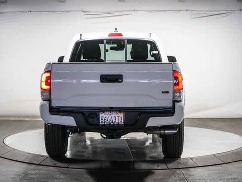 Certified 2023 Toyota Tacoma TRD Sport image 4