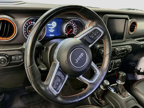 Used 2022 Jeep Gladiator Mojave w/ LED Lighting Group AWD/4WD image 18