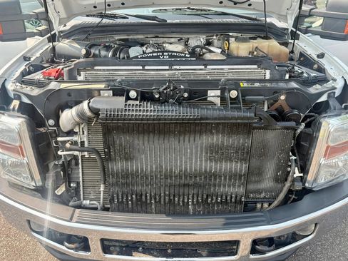 Used 2009 Ford F350 Lariat AWD/4WD image 9