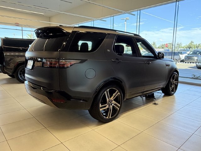 New 2026 Land Rover Discovery Limited Edition AWD/4WD image 17