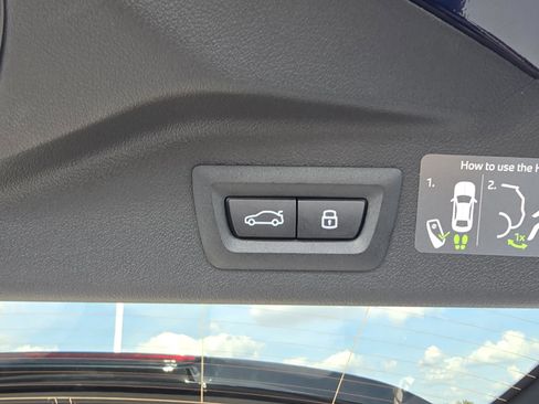New 2026 BMW ALPINA XB7 AWD/4WD image 9