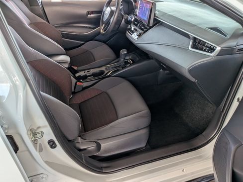 Certified 2024 Toyota Corolla SE w/ SE Premium Package FWD image 33