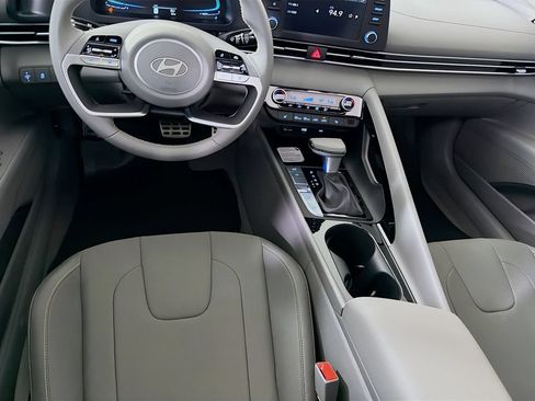 Used 2026 Hyundai Elantra SEL Sport Premium FWD image 26