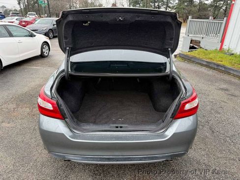 Used 2016 Nissan Altima 2.5 SR image 19
