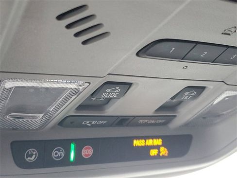 Used 2023 GMC Acadia AT4 w/ Technology Package image 32