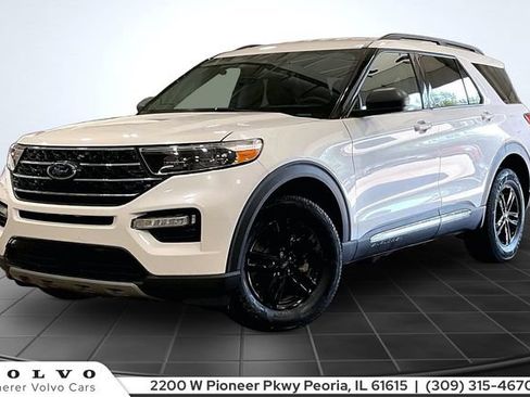 Used 2023 Ford Explorer XLT w/ Equipment Group 202A AWD/4WD image 1