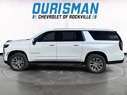 New 2026 Chevrolet Suburban Premier AWD/4WD image 3