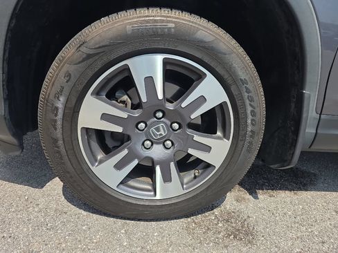 Used 2019 Honda Ridgeline RTL image 9