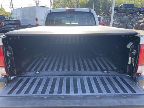 Used 2020 Toyota Tacoma SR RWD image 8