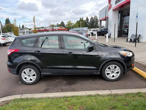 Used 2015 Ford Escape S FWD image 3