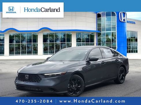 Used 2025 Honda Accord SE image 1
